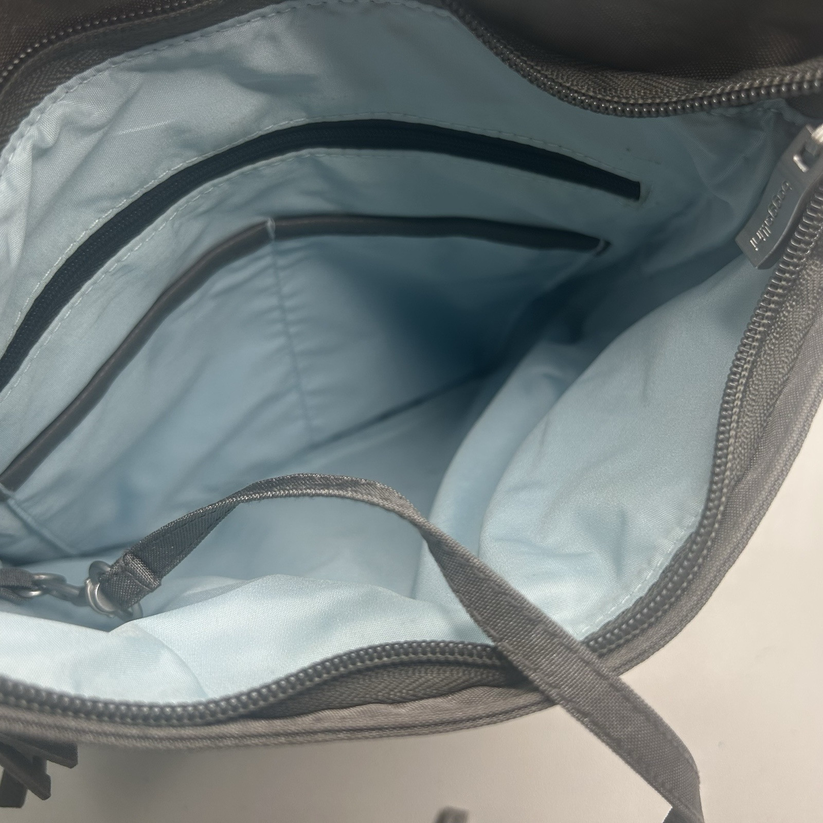 *Edgy BAGGALLINI Solid Silvery Gray Crossbody Tow… - image 9