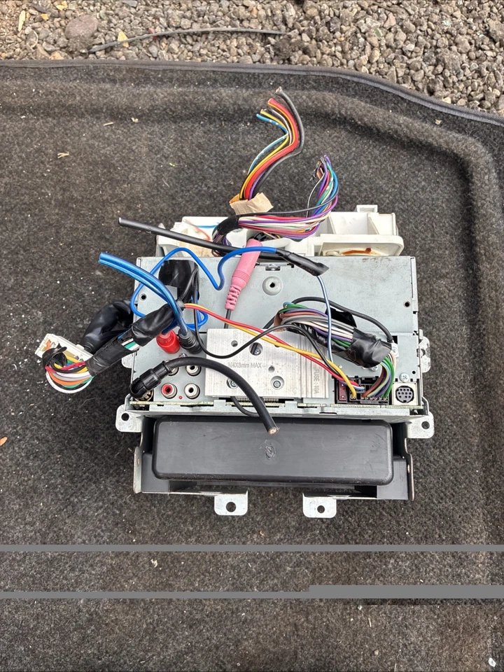 Radio reproductor de CD Subaru Legacy Outback 2000-2002 casette control de clima T8360 DG Foto 3 de 4