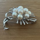 Faux Pearl Silver Tone Burst Swirl Pin Broach — photo 4