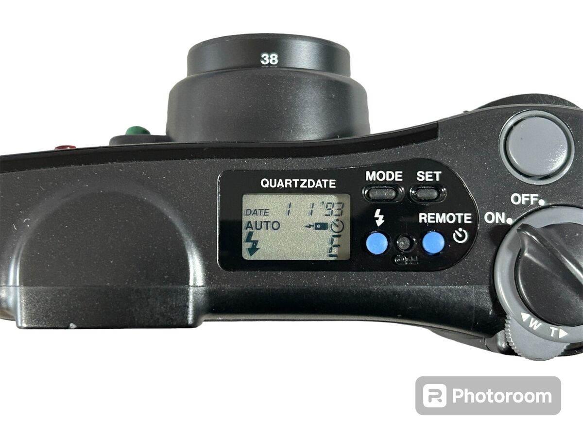 OLYMPUS SUPERZOOM 70 PANORAMA 38-70mm Point Shoot Film OLYMPUS SUPERZOOM 70 PANORAMA 38-70mm Point Shoot Film