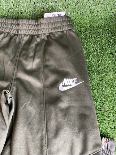 nike cargo camo Size6 5-6 years Kids - Picture 2 of 7