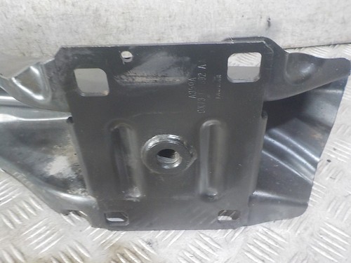 JAGUAR XE X760 VERSTÄRKUNG STURZBÜGEL HINTEN GX7317B892AB 2015-2019 - Bild 15 von 15