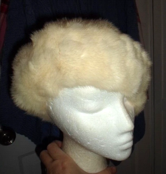 Boina de visón genuina o sombrero Tam marfil forrado vintage elástico (impecable) Foto 3 de 4