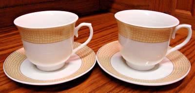Joseph Sedgh Collection 4pc Bone China Porcelain 2 cups/2 Saucers