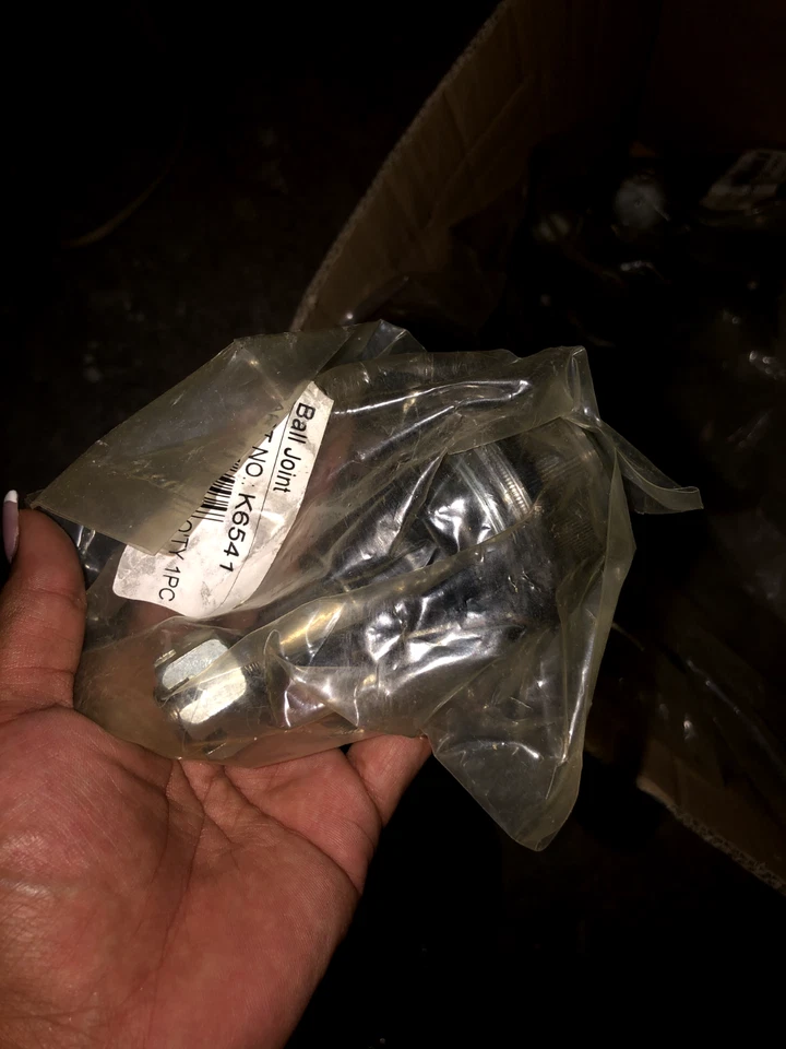 05 GMC YUKON suspensión brazos control rótulas Foto 4 de 4