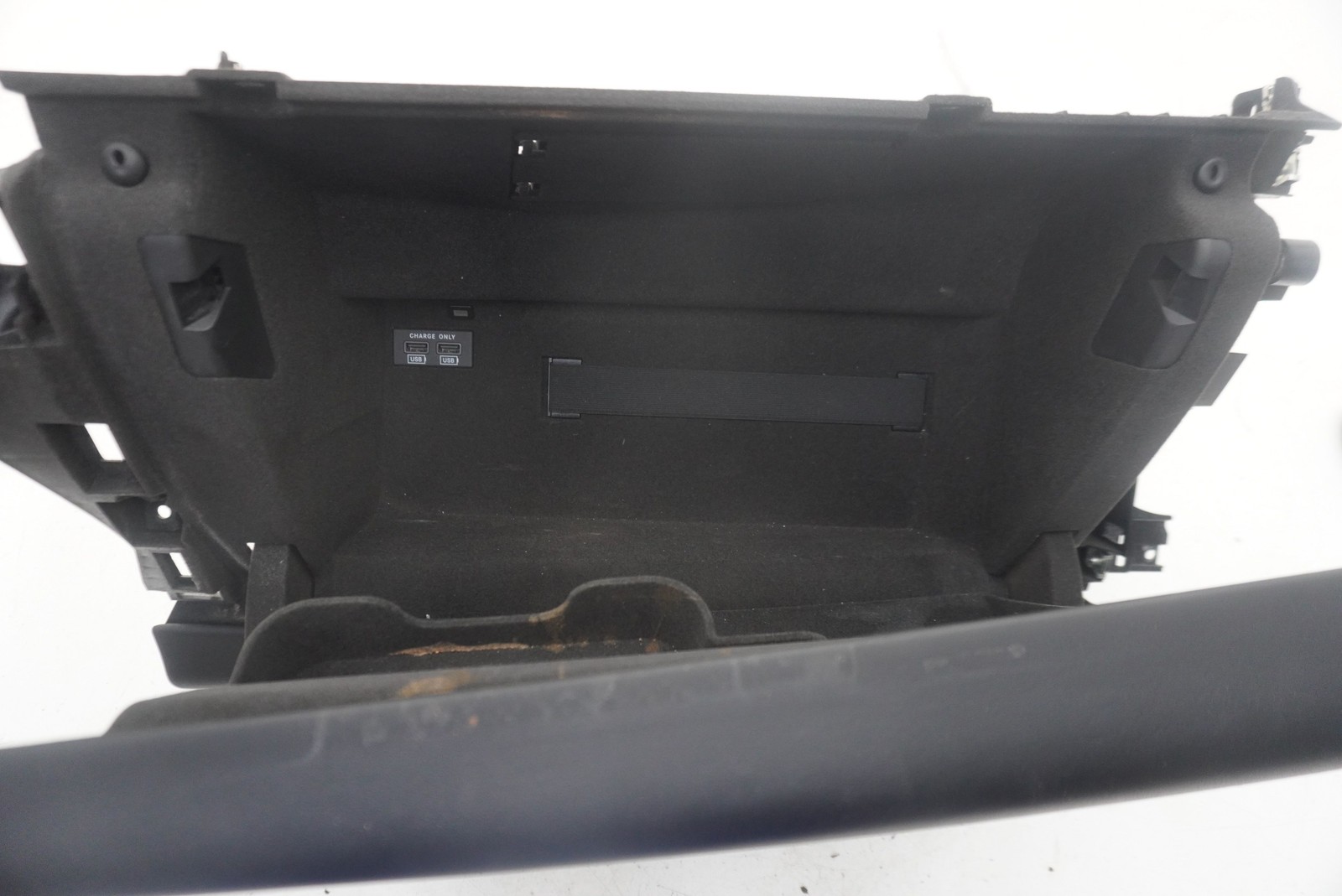 Maserati Levante 2019 Glove box Black P/N 670139594