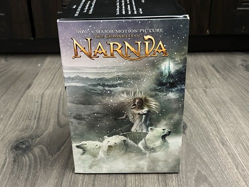 CHRONICLES of NARNIA book LOT CS Lewis Childrens literature set PB 1-7 - Picture 11 of 13