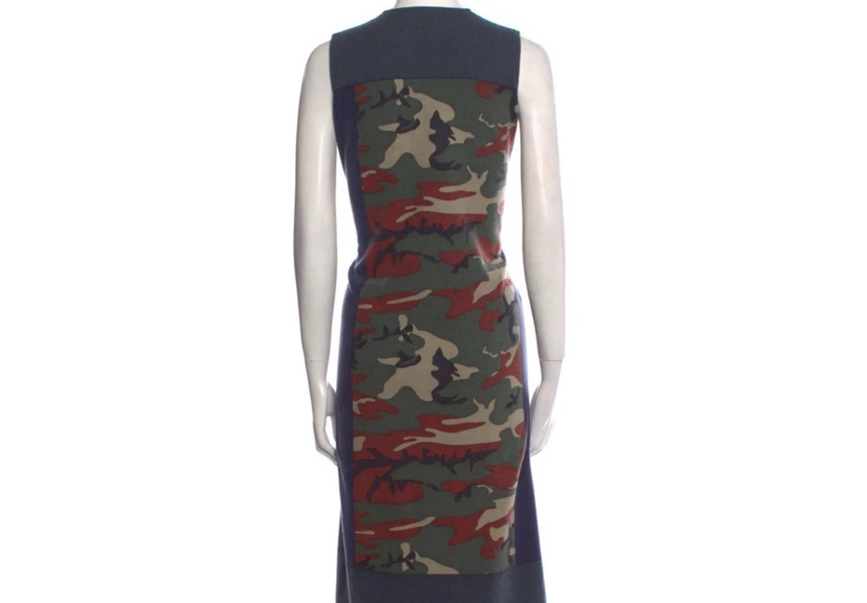 VESTIDO LARGO MEDIO COMME DES GARÇONS LANA (IMPRESIÓN CAMUFLAJE) Foto 2 de 4