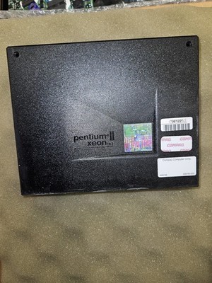 Lot of 8× Intel Pentium II Xeon CPUs + 4× Compaq VReg, Rare Server Bundle