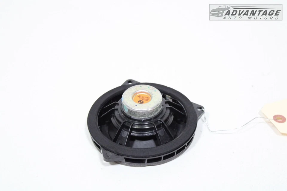 BMW 330E F30 2016-2018 panel de puerta trasera izquierda audio sonido altavoz OEM Foto 4 de 4