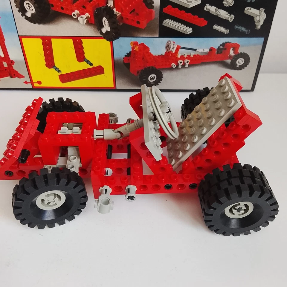 LEGO Technic 8030 Universal Building Set, photo 3 sur 5