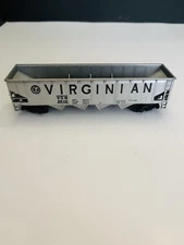 TYCO HO Scale 4-Bay Open Hopper Virginian VGN 2610 Freight Car Silver