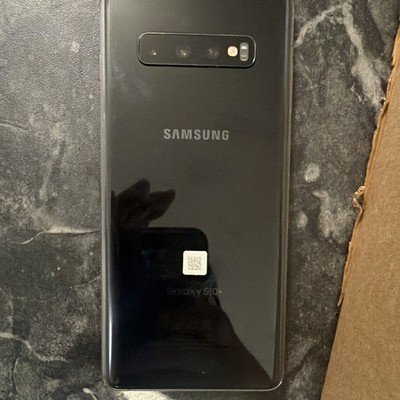 Samsung Galaxy S10 Plus 128GB  Black Verizon/Unlocked