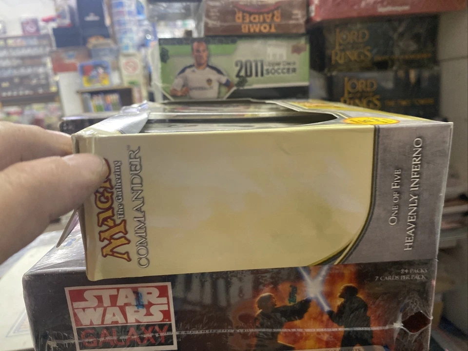 2011 Magic the Gathering Commander: Heavenly Inferno Deck box rip- Sealed - Image 4 of 4