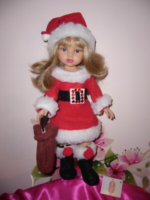 MUÑECA PAOLA REINA A ENTERA DE VINILO