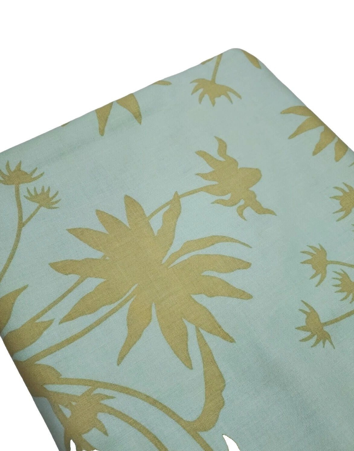 Tela Negra Floral FreeSpirit