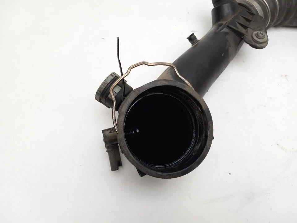 TUBO DE ADMISIÓN DE AIRE BMW 535 XI 2010 Foto 2 de 4