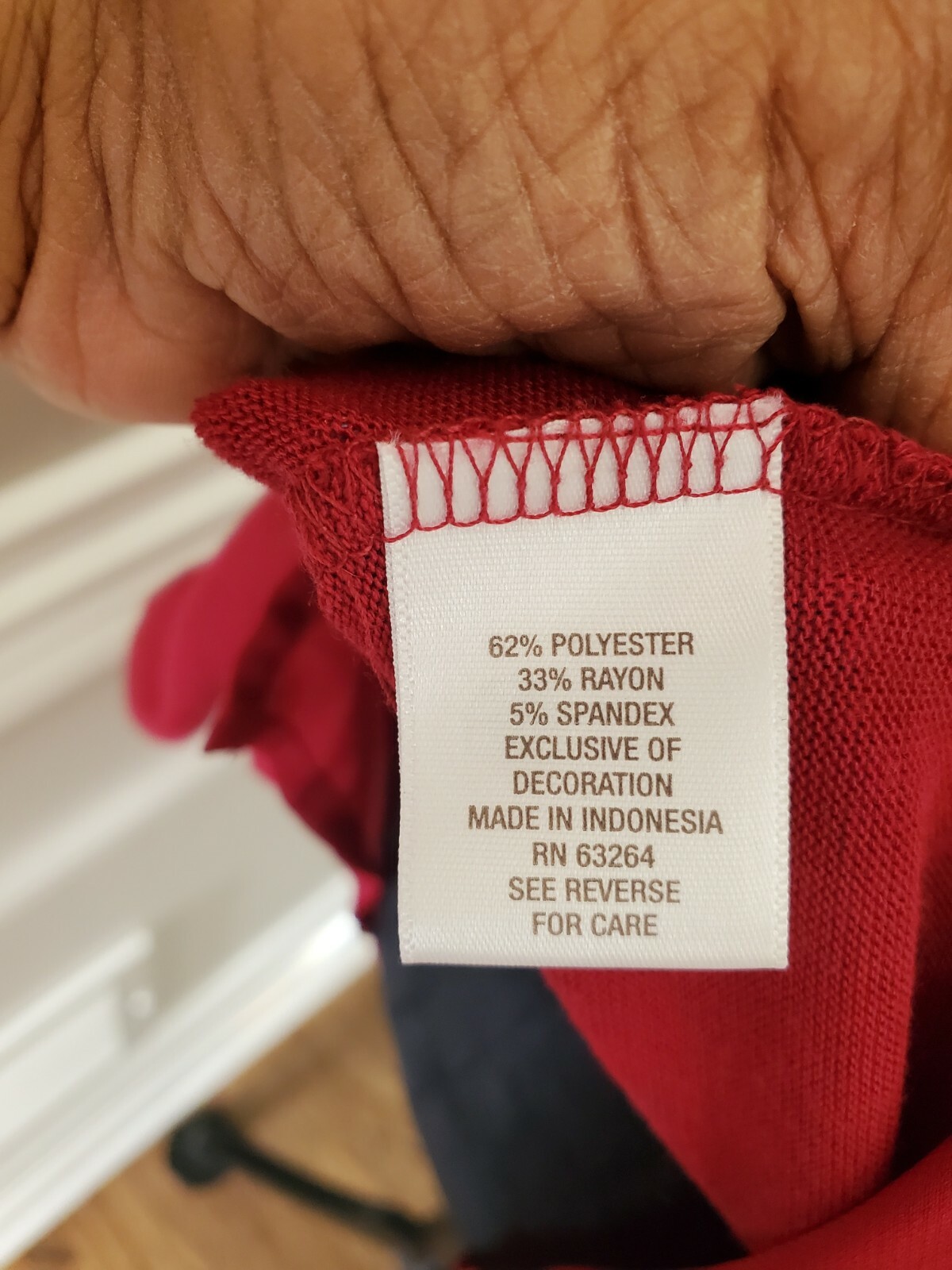 CB Established 1962 Women's Solid Red Polyester R… - image 9