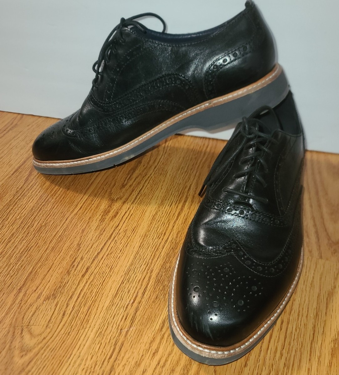New in box Cole Haan Morris oxfords in black Cole Haan Men main image 3