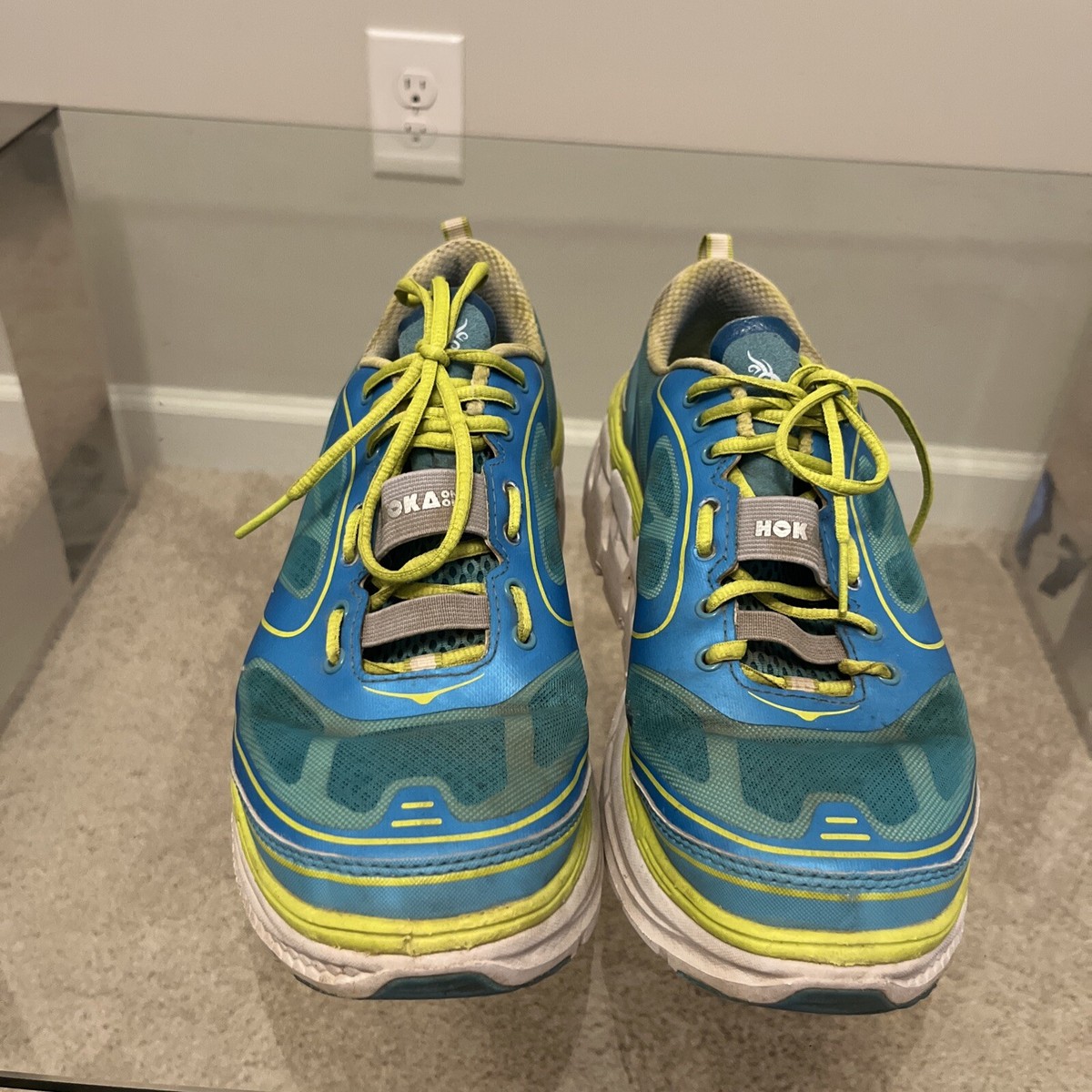 Hoka One One Conquest Blue Green Running Sneakers F10014F  display picture 2