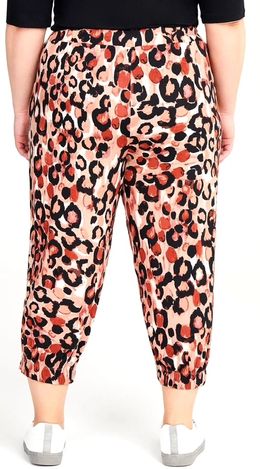 TS TAKING SHAPE PETITE plus sz M / 20 Bamboo Animal Crop Pants comfy NWT rrp$120 - Image 4 of 4