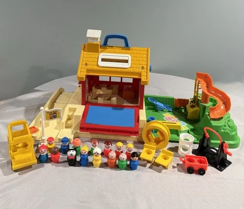 Vintage 1988 Fisher Price Little People School House Playground Playset
