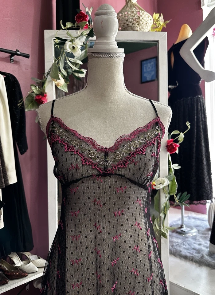 Vintage Y2K 2000s Cami Top Sheer Black Pink Floral Embroidered Whimsy M/L - Image 3 of 4