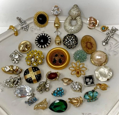 Lot Vtg Costume Jewelry Single Earrings Clip On Craft Repurpose Rhinestone M5