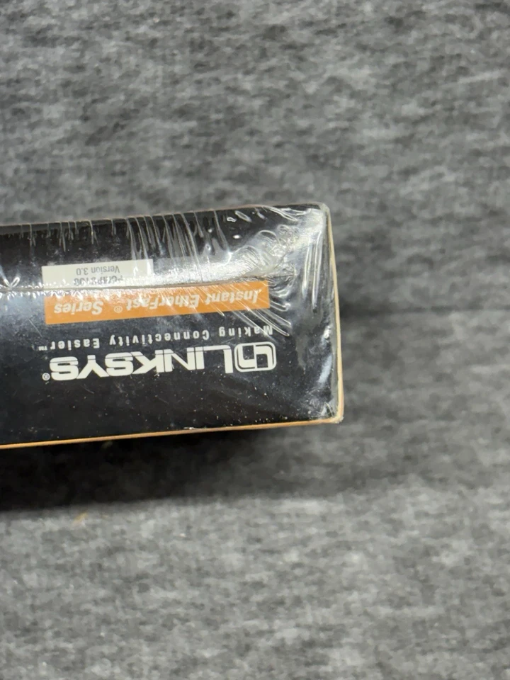 Linksys EtherFast 10/100 Integrated PC Card Model No. PCMPC100 Ver.2 NEW Sealed - Image 3 of 3