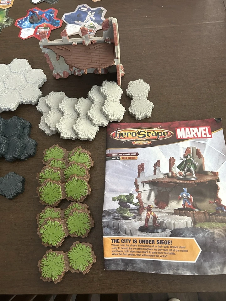 Heroscape MARVEL: La Batalla de Todos los Tiempos: El Conflicto Comienza Usado Foto 4 de 4