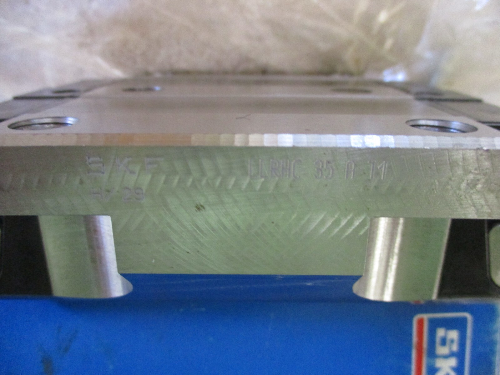 NIB SKF Profile Rail Guide LLRHC 35A-T1-P5 | eBay