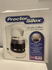 Proctor Silex 12 cup Coffee Maker in white Model 46801