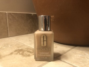 clinique liquid foundation