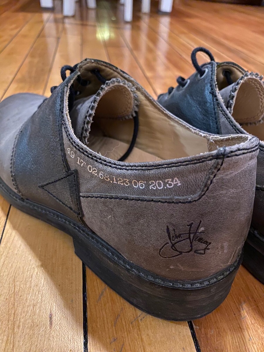 John Fluevog – Cagney Contrast Lace-up Derby Men display picture 1