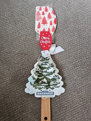 The Bakeshop Holiday Christmas Tree 2 Spatula~1 Metal Cookie Cutter Set New