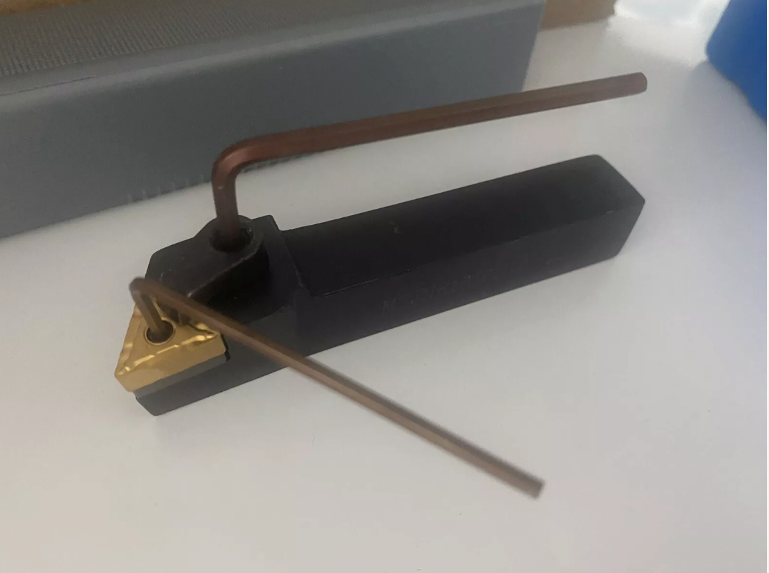 MTJNR1616K16 Right Cylindrical Turning Tool Holder for TNMG1604 Inserts 1pc