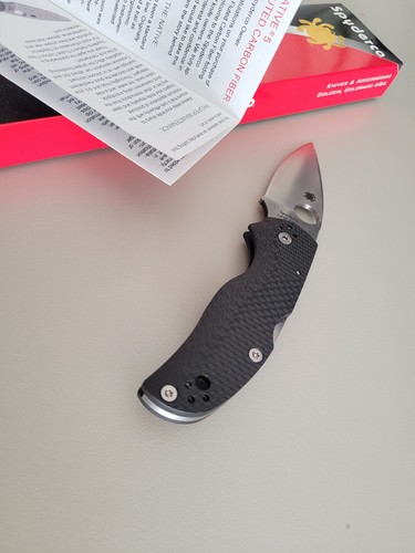 Spyderco Native 5 S90V Fluted Carbon Fibre - Bild 7 von 7