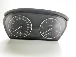 BMW E90/91 2009-12 Tacho Tachometer Kombiinstrument 924234601