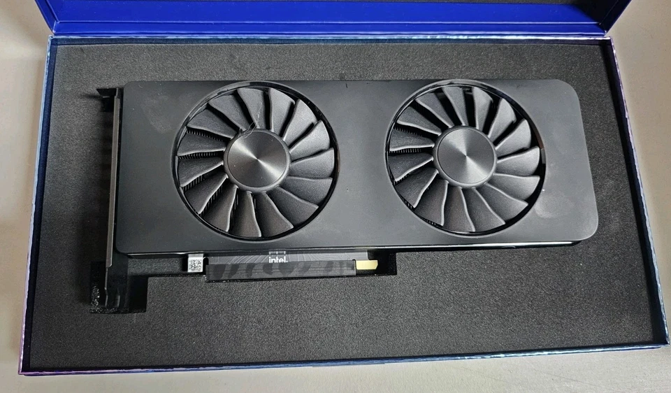 Intel Arc A750 Limited Edition 8GB PCI Express 4.0 Graphics Card - Image 4 of 4