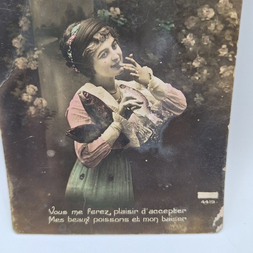 Antike französische Postkarte 1er Avril Humor romantisch gestaltet gedruckt in Frankreich 1919 - Bild 3 von 5