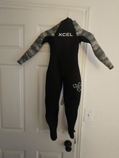 XCEL Youth Axis Back Zip Wetsuit Size 4 Kids Fullsuit