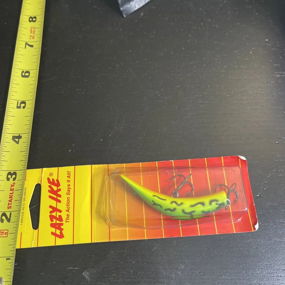 Lazy Ike Shallow Crankbait Fire Tiger 07068 2.5" 1/4oz Depth 4-6' Vintage NIB - Image 2 of 4