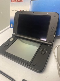 Nintendo 3DS XL blue console with box charger AR cards stylus 8 games Mario USA