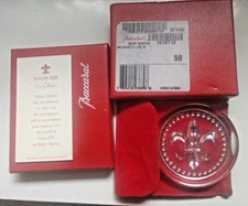 BACCARAT fleur de lis CRYSTAL Prestigious paperweight LOUIS XIII REMY MARTIN