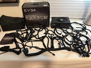 EVGA Supernova P2 1600 W 80 Plus Platinum Modular