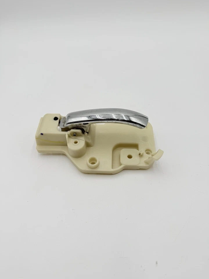 ⭐️ 2011 - 2017 吉普爱国者左后门把手原始设备制造商 — 第 2/3 张图片