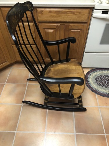 NICHOLS & STONE Chair Gardener, MA Hitchcock Black & Gold Rocker / Rocking - Picture 4 of 12