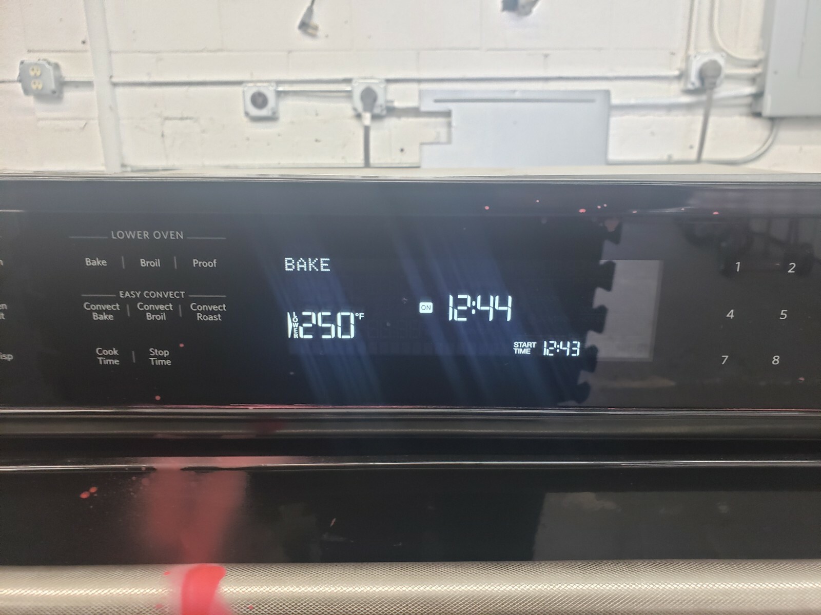 Genuine KITCHENAID BuiltIn Oven, Light Bulb + Lens W10472384