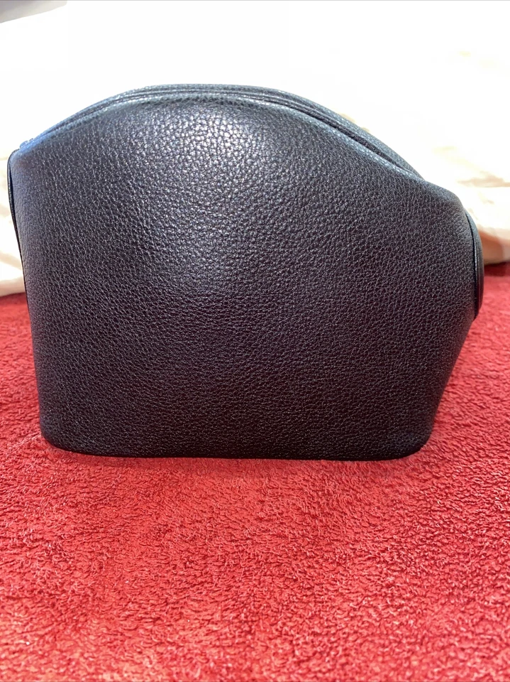 Estuche de Transporte Suave Sony LCS-ELCC para Cámaras Alpha a7 Cuero Negro 2 Piezas Foto 3 de 4