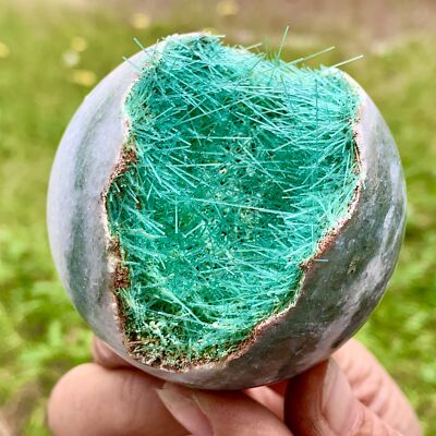 286G Rare iron ore Phosphorus Magnesium Mine Open Smile crystal ball Healing
